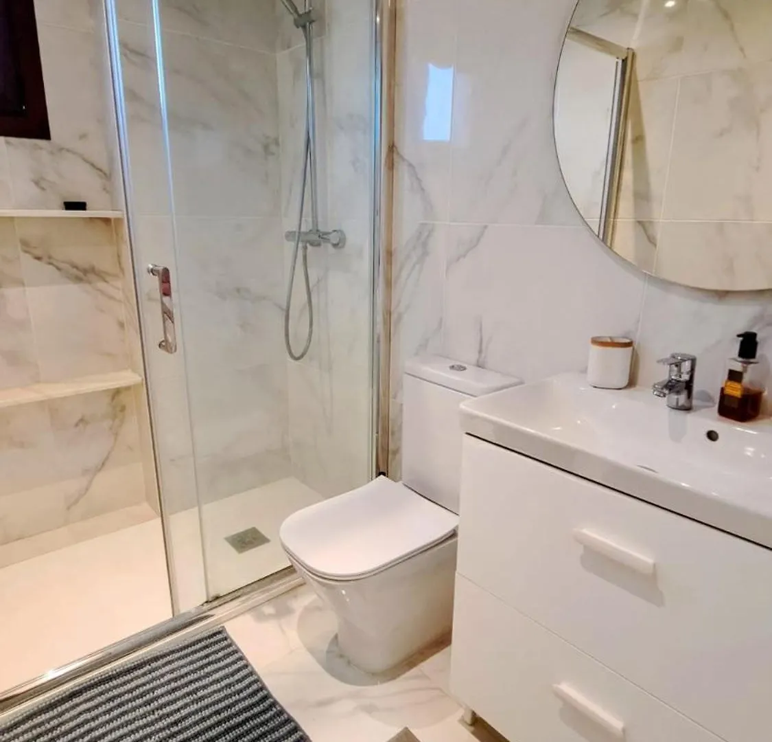 Happy Travel La Maestranza 5A Apartment Marbella 0*,  Spain