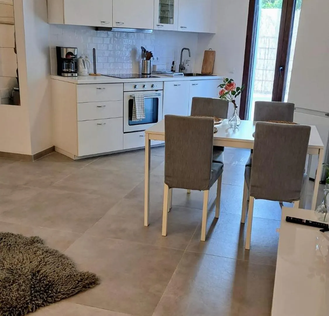 Happy Travel La Maestranza 5A Apartment Marbella Spain